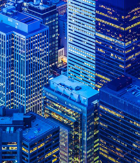 Paysage urbain du quartier financier de Toronto au crépuscule