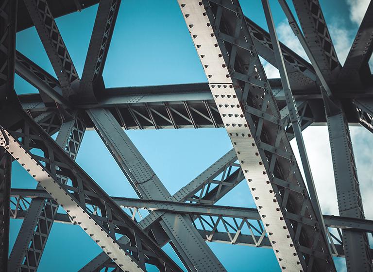 Bridge frame closeup